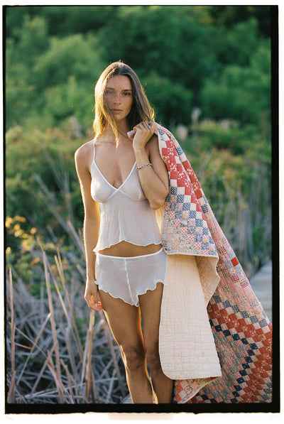 Folie Silk Shorty - White